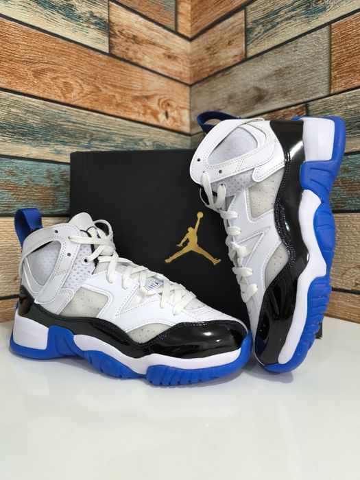 Air Jordan Jumpman Two Trey