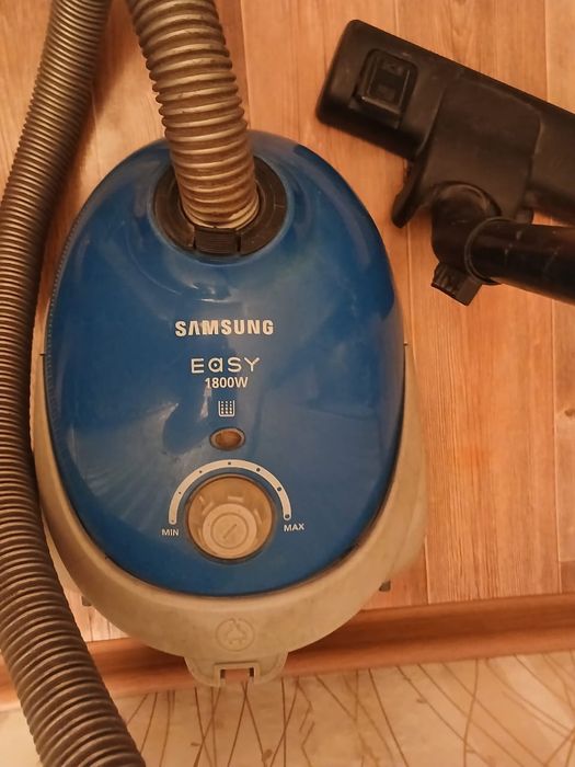 Пылесос Samsung 10000 тенге