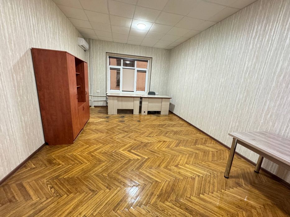 Шота Руставели 1 линия офисы