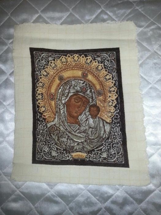 Гоблен "Казанската мадона"