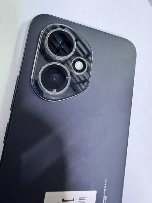 Honor 400 256 GB (Есик) ЛОТ 940963