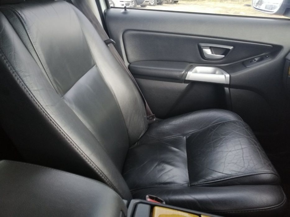 Volvo XC90 на Части