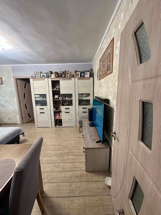 Apartament cu 2 camere, 42 mp, complet renovat ,se vinde nemobilat – Aleea Nufărului! Tel: 0741660005