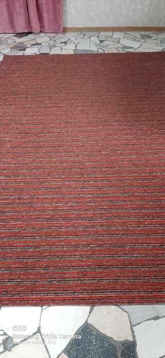 Gilam sotiladi Продаются ковры