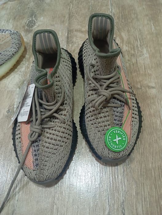 Yeezy 350 V2 bucuresti