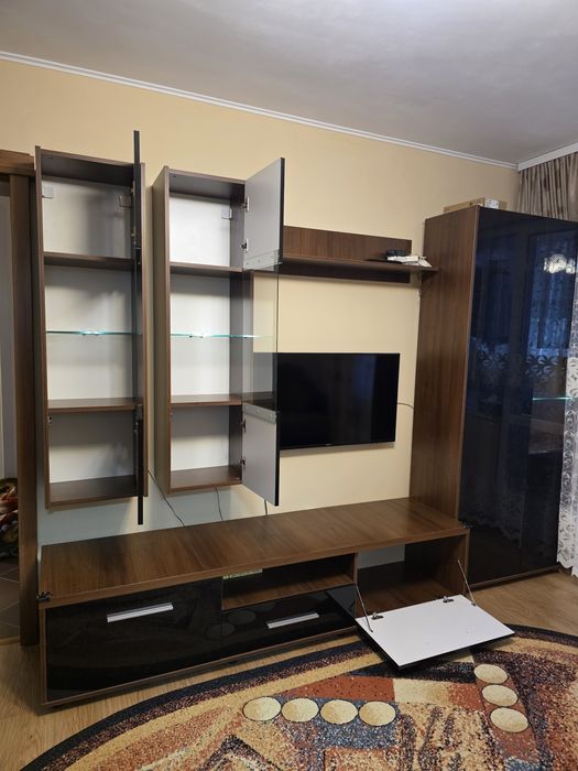 Mobilă living 2.90 m – stare perfectă – Berceni