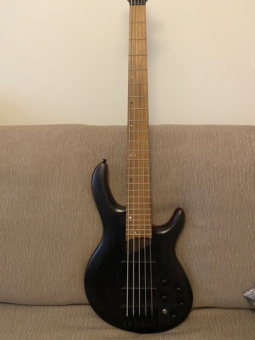 Chitara Bass Cort B5 Element (multe accesorii)