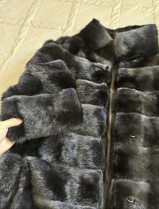 Шуба норковая 70,000