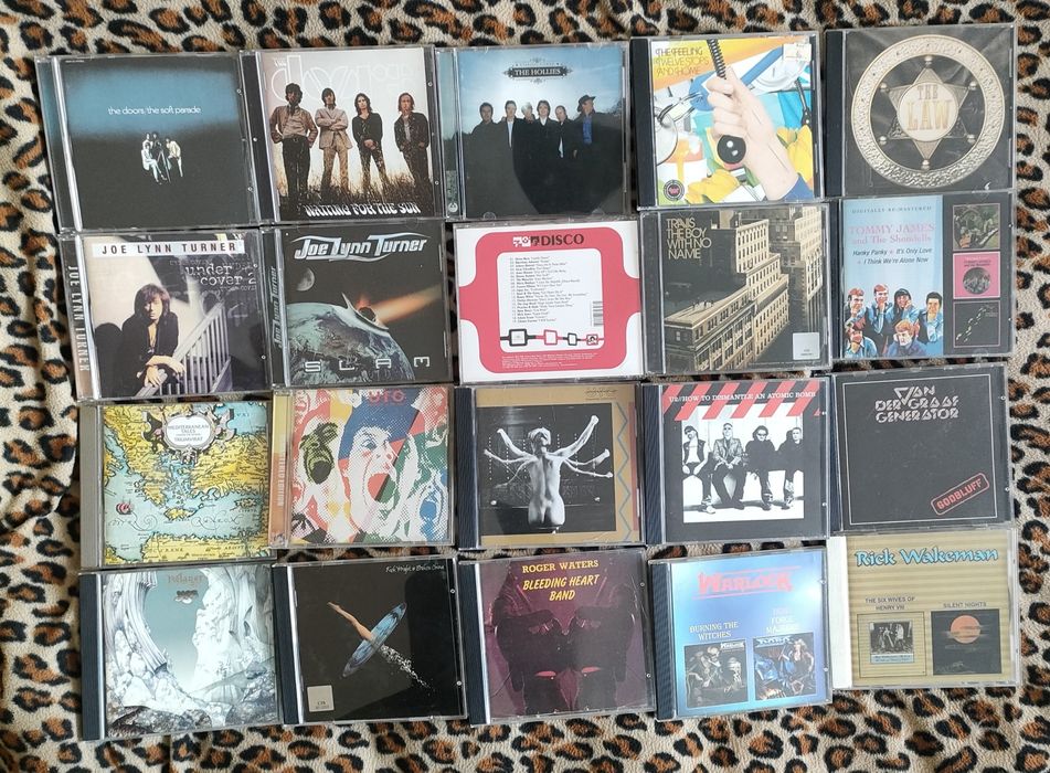 Продаю CD аудио диски с музыкой