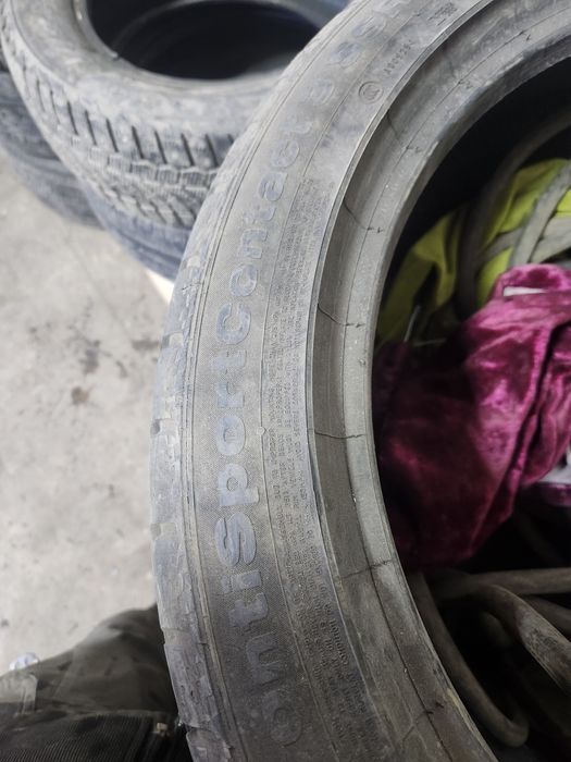 Автошины Continental EcoContact 6 
Перед