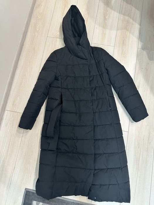 Продам пуховик женский