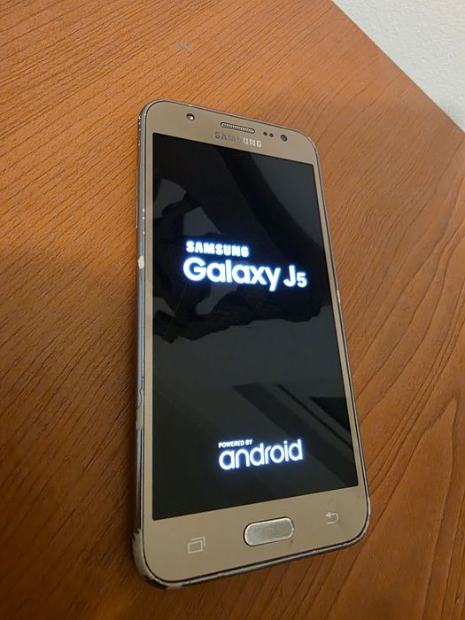 Samsung galaxy j5