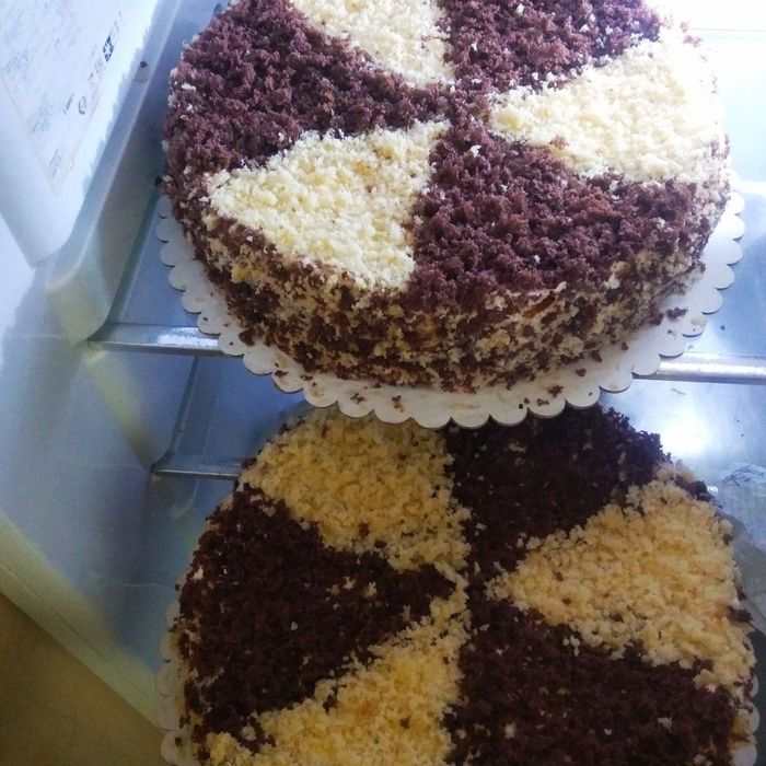 Shirin Tort buyurtma asosida sotiladi