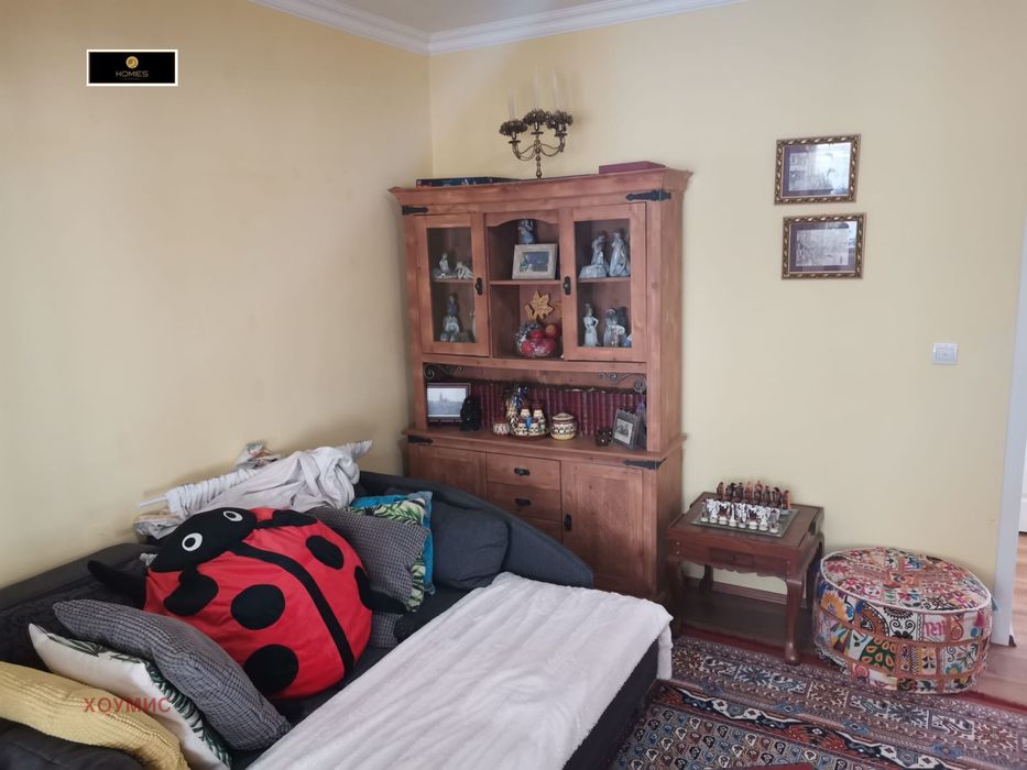 Продава се Къща в с. Голяма Брестница, Област Ловеч - 310 кв.м за 807 €/кв.м - Снимка #11