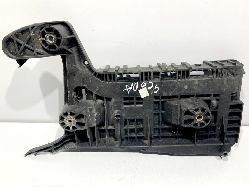 Suport baterie Volkswagen Golf 6 plus 1K0915333H