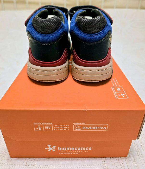 Зимни боти Biomecanics, размер 26,стелка 16,5см.