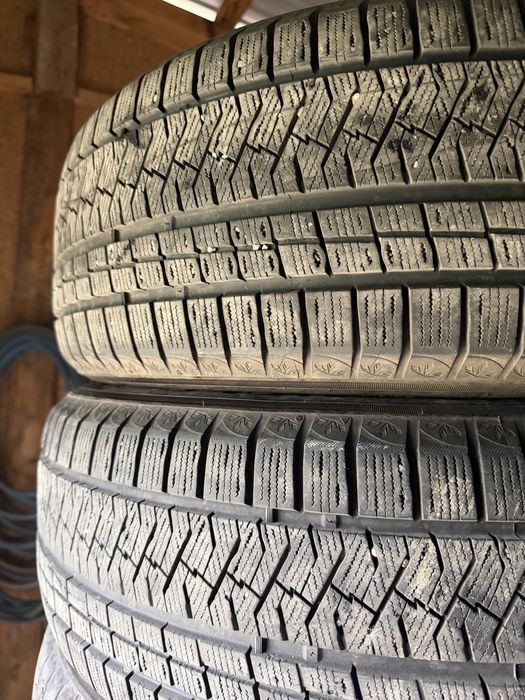 Продам резину 235/55/19