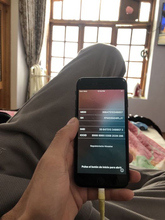 Iphone 8 qora icloud