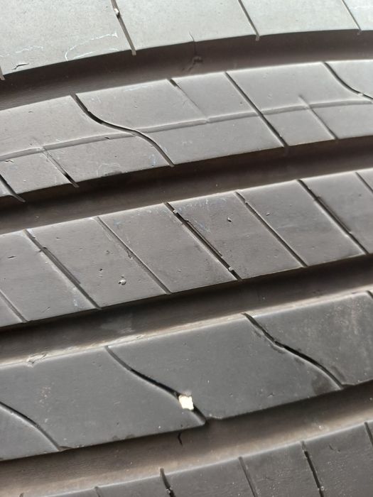 Гуми 215/65/16 Гудиар