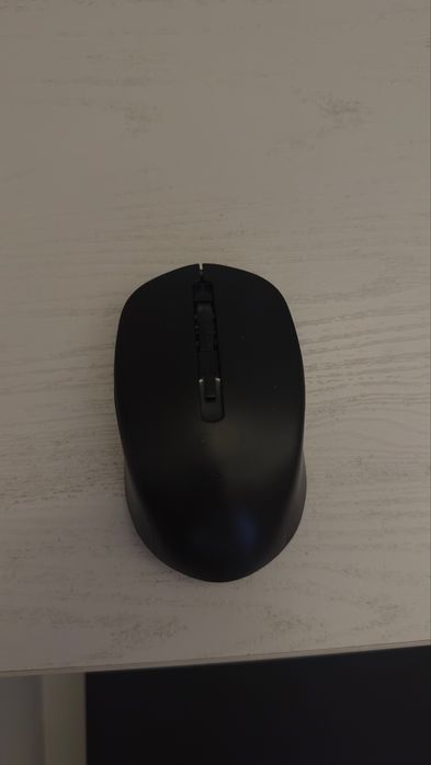 Dell Inspiron 15 — рабочий ноутбук + зарядное устройство и мышка