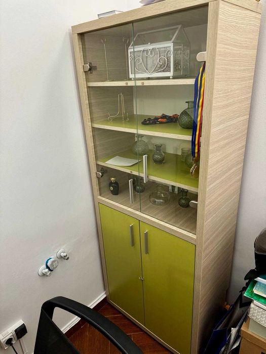 Set Mobilier Premium Recepție / Birou (2 Birouri masive + Dulap Vitrină)