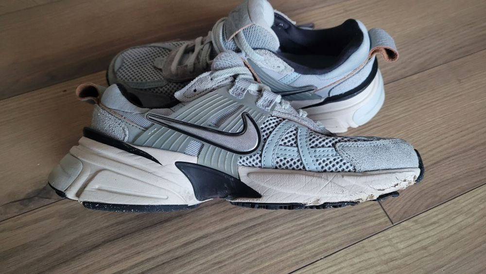 Nike V2K, marimea 36