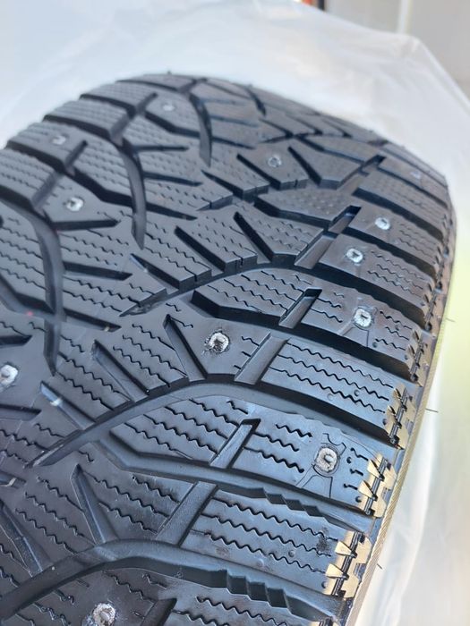 Шины Bridgestone 245/40/19