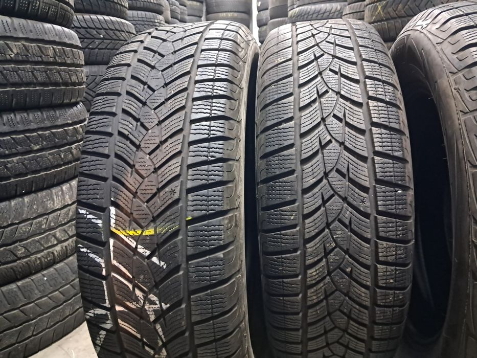 Anvelope second iarna 225 65 R17 Goodyear