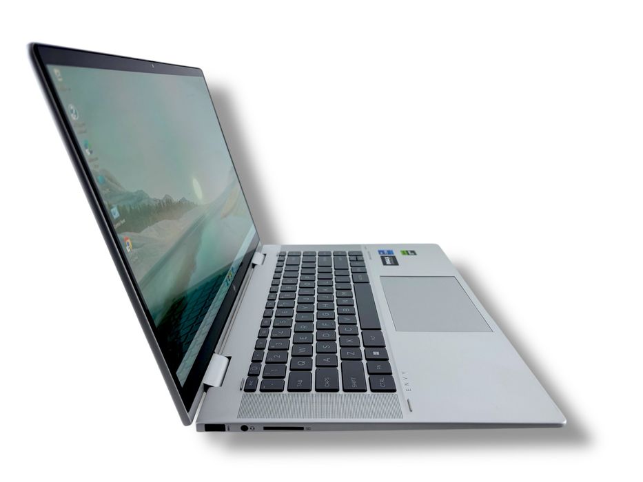 HP Envy x360 15.6" OLED i7-1355U 16GB DDR5 RAM 1TB SSD RTX 3050