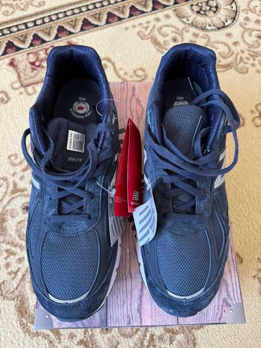 Продам New Balance U990NV4