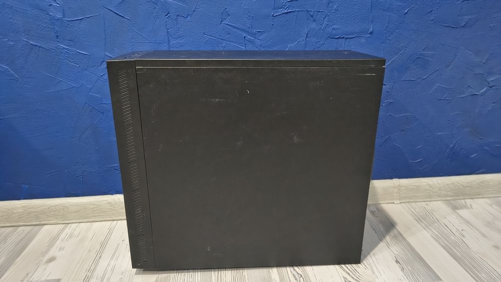 компьютерный корпус Cooler Master Silencio 452 (модель SIL-452-KKN1).