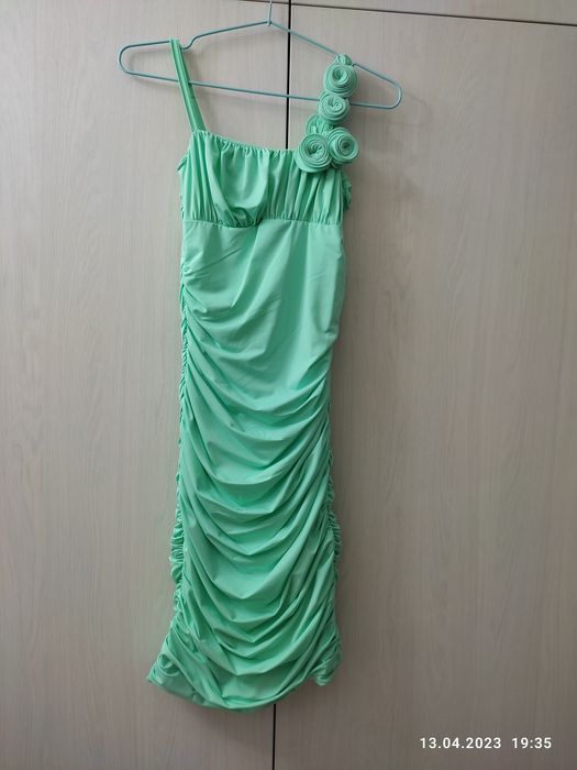 Платья в идеальном состоянии