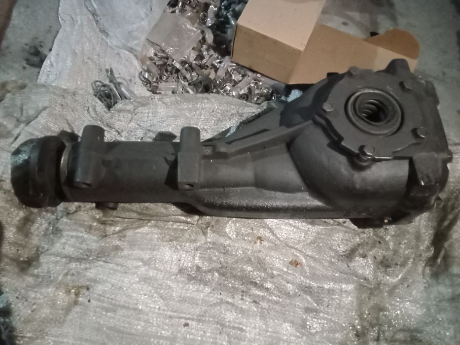 Продам редуктор на Субару форестер