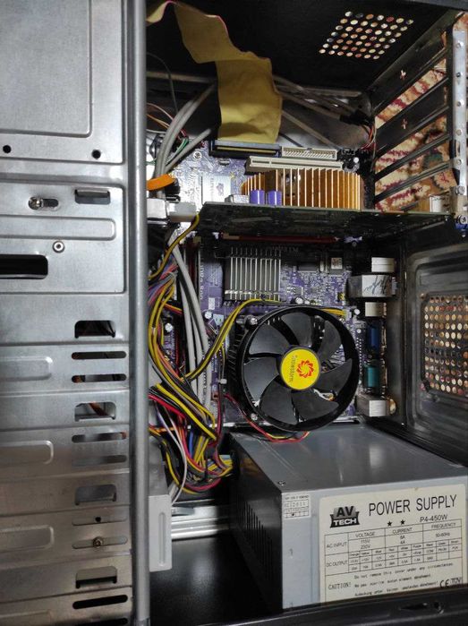 Продается недорогой компьютер.