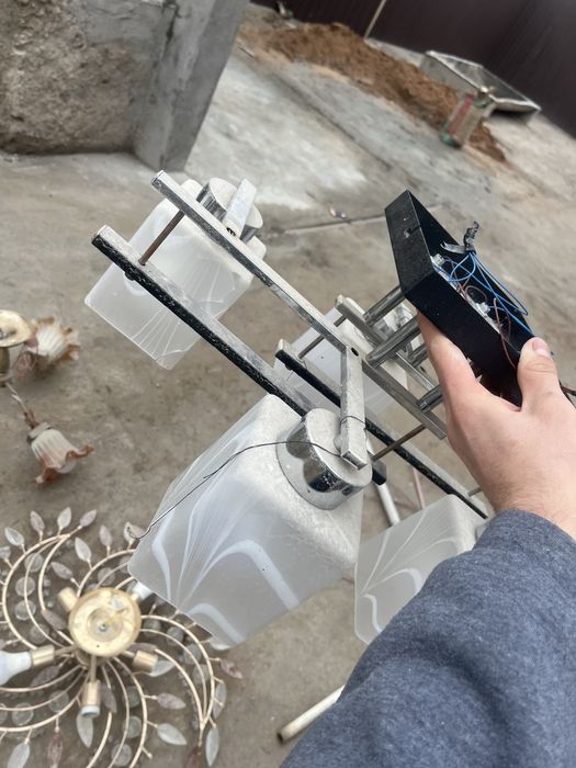 Люстра в зорешм состаяний