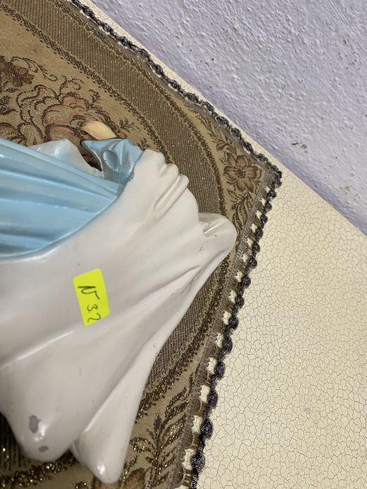 Френска порцеланова фигура дева мария