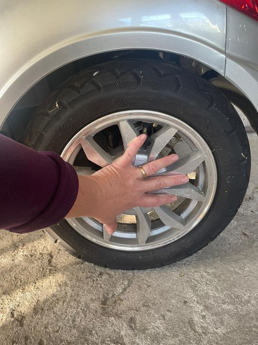 Scuter electric în stare foarte buna