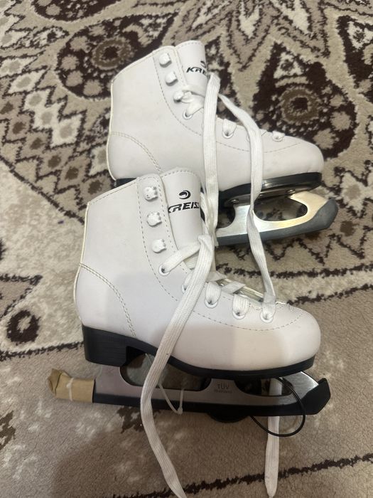 Продам десткие коньки