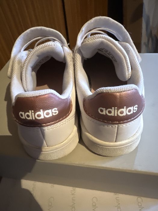 Adidas маратонки