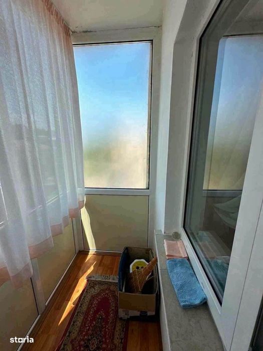 De vanzare apartament cu 3 camere si 2 balcoane,zona Roman Voda 71900e