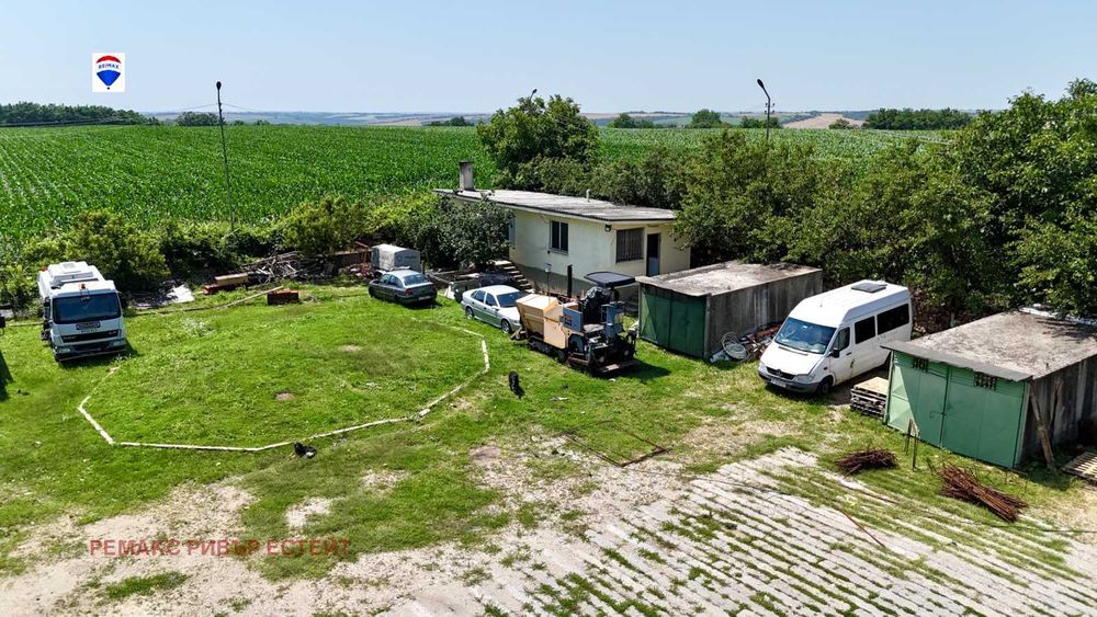 Продава се Промишлена сграда в Русе, Долапите - 690 кв.м за 1314 €/кв.м - Снимка #4