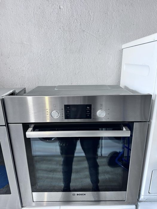Фурна +гаранция 1 година. BOSCH за вграждане. Конвекця. Безплатна доставка за София