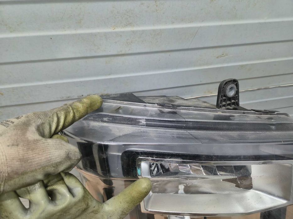 Far Stanga / Dreapta  FORD F MAX FMAX cod JC4613E014AE / JC4613E015AE