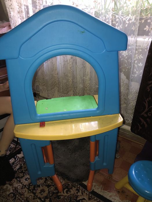 Детский столик для творчества игр  Кентау