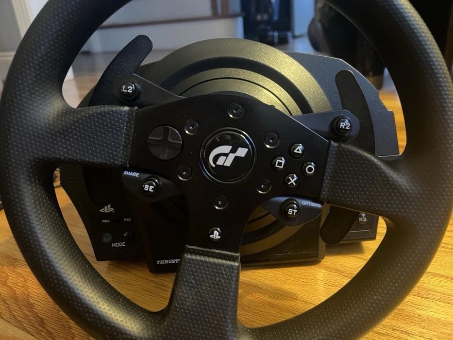 Thrustmaster T300 rs GT  PC/PS4/PS5