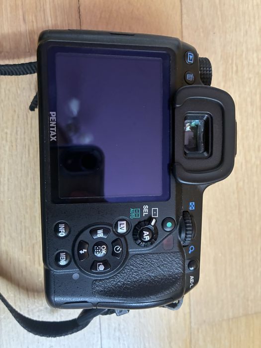 Aparat foto DSLR Pentax K5 + obiectiv Pentax 18-55mm