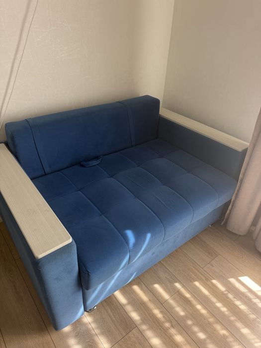 Продам диван раскладной