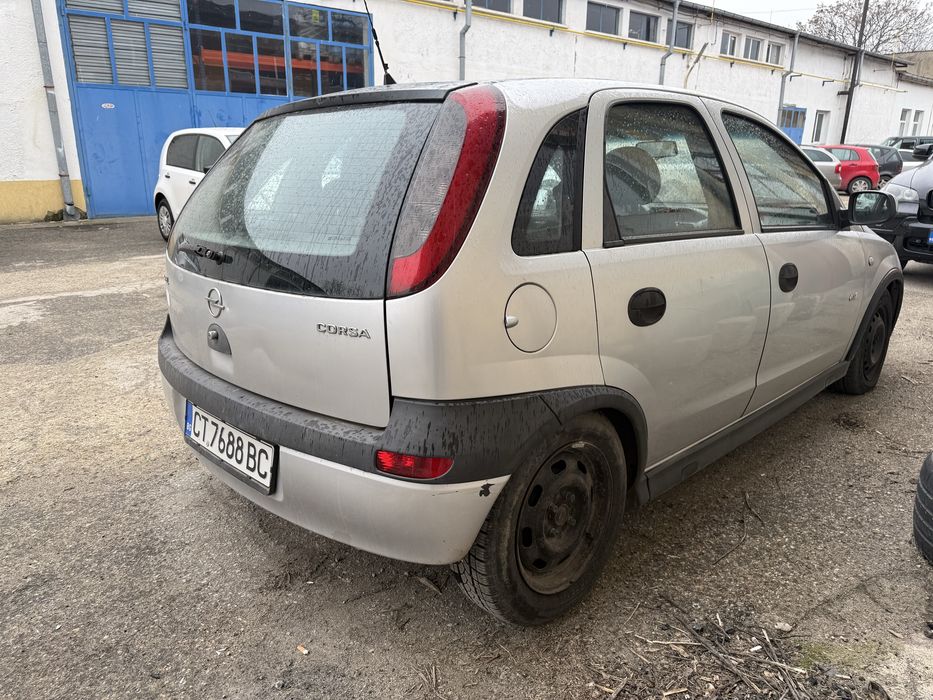 Opel Corsa C 1.0 на части