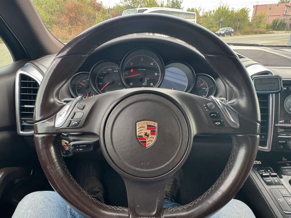 PORSCHE Cayenne 2013 — imagine 5