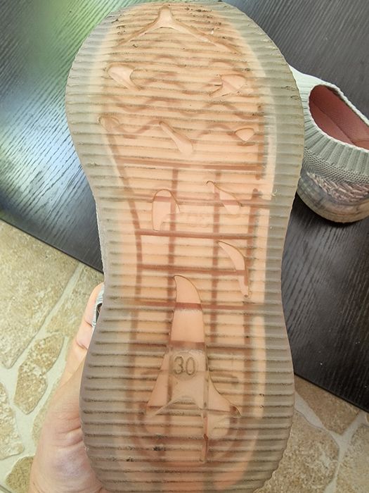 Adidasi cu luminite Sinsay marimea 30